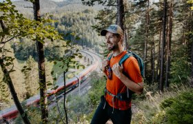 Unterwegs am Bahnwanderweg Semmering., © Nicole Seiser Unterwegs am Bahnwanderweg Semmering., © Nicole Seiser