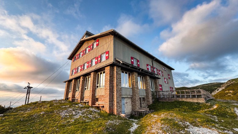 Wiener Alpen in Niederösterreich, Berghütte, Habsburghaus, Rax, © Niederösterreich Werbung/Joel Eggimann Habsburghaus von außen