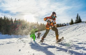 Schneeschuhwandern Kids und Teens auf der Rax, © Skiregion Ostalpen - Martin Fülöp