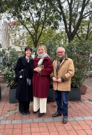 Lea Dalfen, Norbert Gollinger, Luise Hintersteininger - Raimundspiel 2025, © Raimundspiele Gutenstein