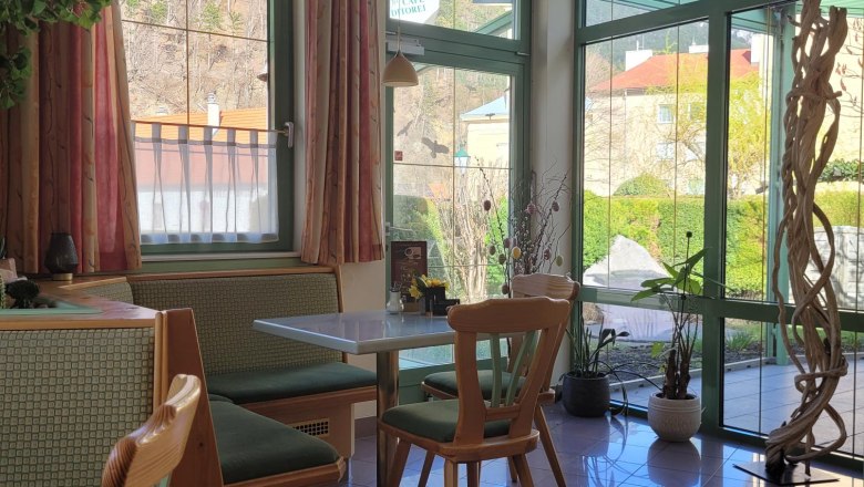 Wintergarten mit Terrasse, © Clarissa Chroma