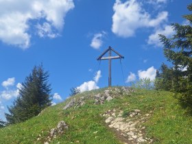 Gipfelkreuz am Obersberg, &copy; TVB Semmering-Rax-Schneeberg