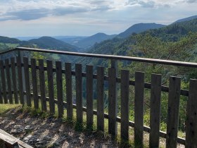 Sitzbank Semmering Blick, © Wiener Alpen in Niederösterreich - Semmering Rax