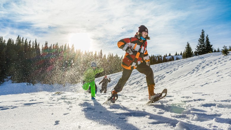 Schneeschuhwandern Kids und Teens auf der Rax, © Skiregion Ostalpen - Martin Fülöp