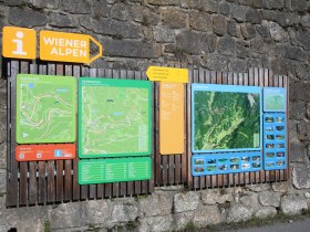 Wanderstartplatz Bahnhof Semmering, © Wiener Alpen/Christian Wolf