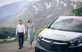 Wander- und Kultur-Shuttle-Service, © Wiener Alpen/Martin Fülöp