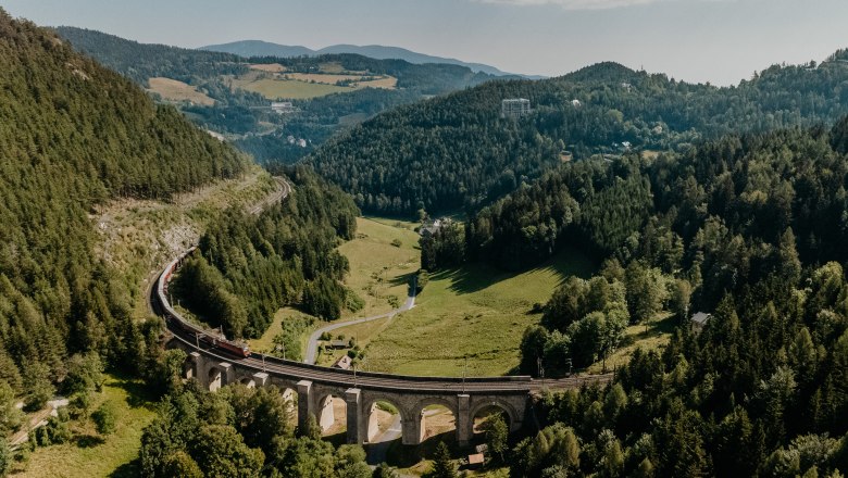 Bahnwanderweg von Semmering nach Payerbach, © Nicole Seiser
