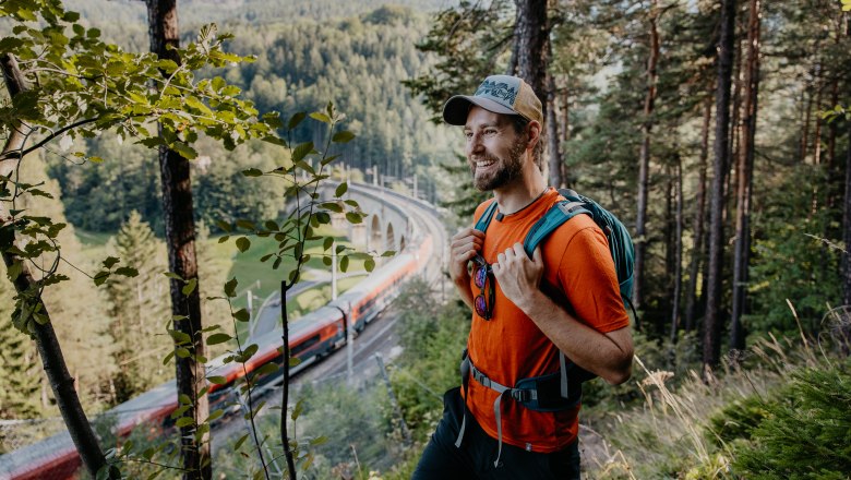 Unterwegs am Bahnwanderweg Semmering., &copy; Nicole Seiser